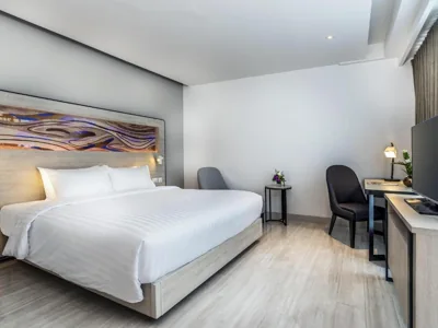 이그제큐티브 킹룸 — Novotel Phuket City Phokeethra